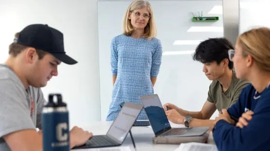 Upotreba Generativne Umjetne Inteligencije u Obrazovanju: Izazovi i Mogućnosti